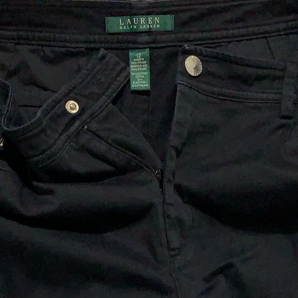 Lauren Ralph Lauren Women’s Black Flat Front Shorts Size 12 Cotton Stretch - Picture 3 of 6